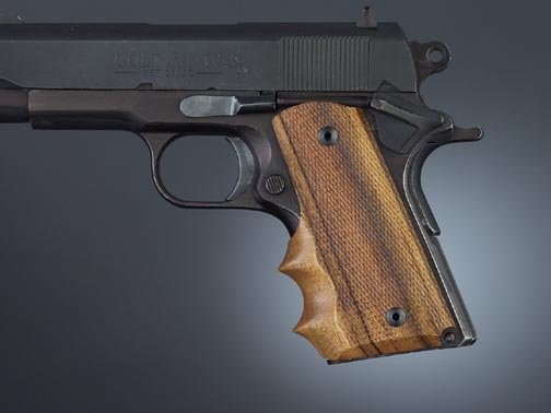 1911 Officers Model Goncalo With Finger Grooves Checkered