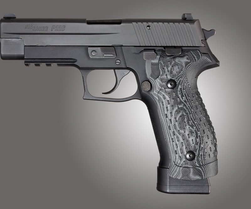 SIG Sauer P226 DA/SA Magrip Chain Link G10 - G-Mascus Black