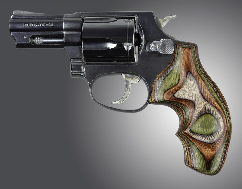 Taurus 85 Lamo Camo Top Finger Groove