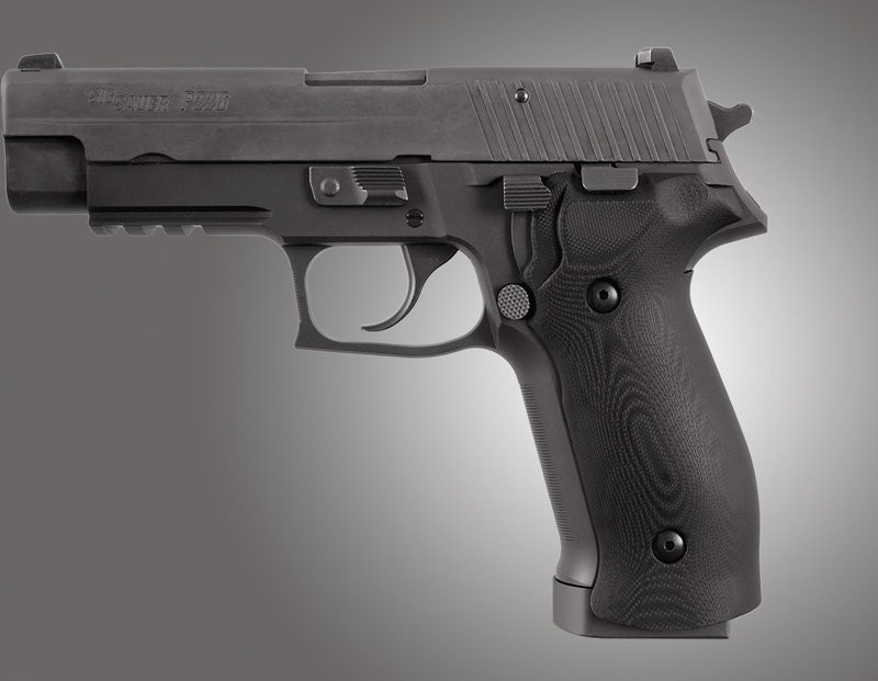 SIG Sauer P226 DA/SA Magrip Smooth G10 - Solid Black 