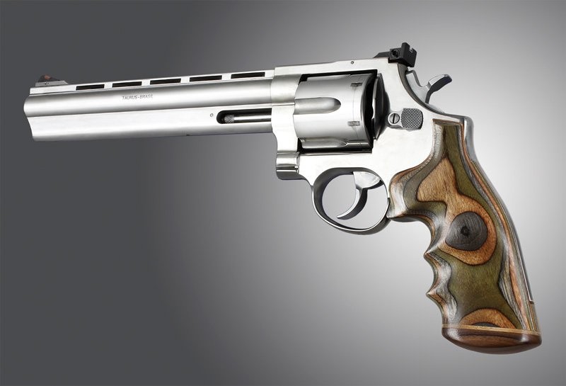Taurus Med. & Lg. Sq. Butt Lamo Camo Stripe/Cap