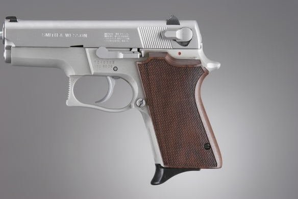 S&W 6906,Shorty 40, Pau Ferro  Checkered