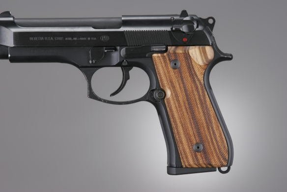 Beretta 92 Goncalo Checkered