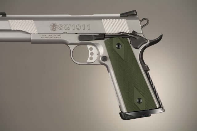 1911 Govt. Model S&A Mag Well Checkered Aluminum - Matte Green Anodized