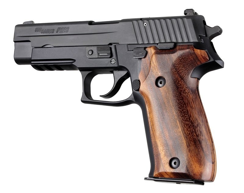 SIG Sauer P226 Goncalo