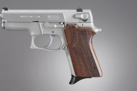 S&W 6906, Shorty 40, Cocobolo Checkered