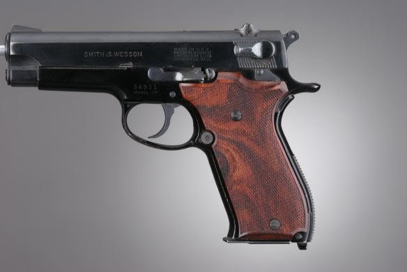 S&W 39 Cocobolo Checkered