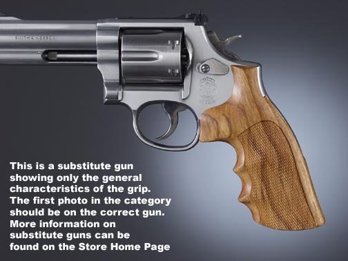 Dan Wesson Small Frame Goncalo Checkered