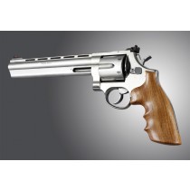 Taurus Med. & Lg. Sq. Butt Goncalo
