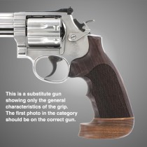 Dan Wesson Small Frame Rosewood Top Finger Groove, Big Butt Checkered