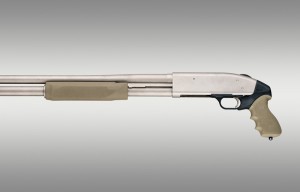 Mossberg 500 12 Gauge OverMolded Tamer Shotgun Pistol Grip and forend Flat Dark Earth