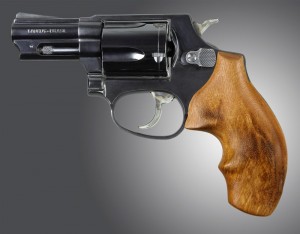 Taurus 85 Goncalo Top Finger Groove