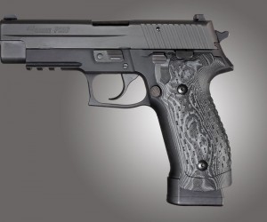 SIG Sauer P226 DA/SA Magrip Chain Link G10 - G-Mascus Black