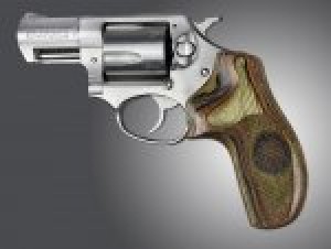 Ruger SP101 Lamo Camo No Finger Groove Checkered