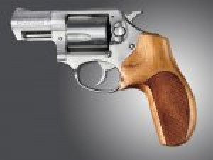 Ruger SP101 Goncalo No Finger Groove Checkered