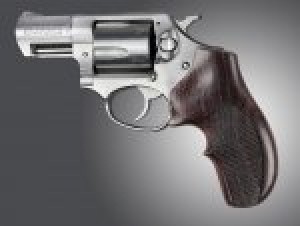 Ruger SP101 Rosewood Top Finger Groove Checkered