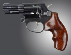 Taurus 85 Cocobolo Top Finger Groove
