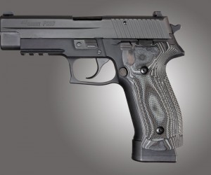 SIG Sauer P226 DA/SA Magrip Checkered G10 - G-Mascus Black/Gray