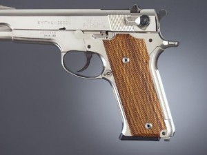 S&W Model 59 Auto, Cocobolo Checkered