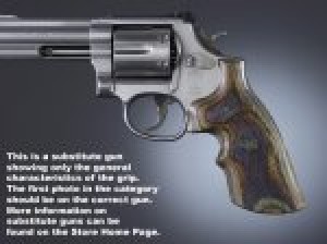 Dan Wesson Large Frame Lamo Camo Top Finger Groove, Checkered