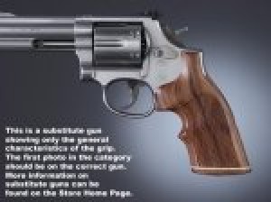 Dan Wesson Small Frame Pau Ferro Top Finger Groove, Stripe/Cap, Checkered
